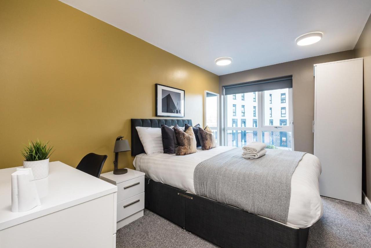 Host Apartments - Spacious 3 Bed Apartment With 3 Ensuites Liverpool Ngoại thất bức ảnh