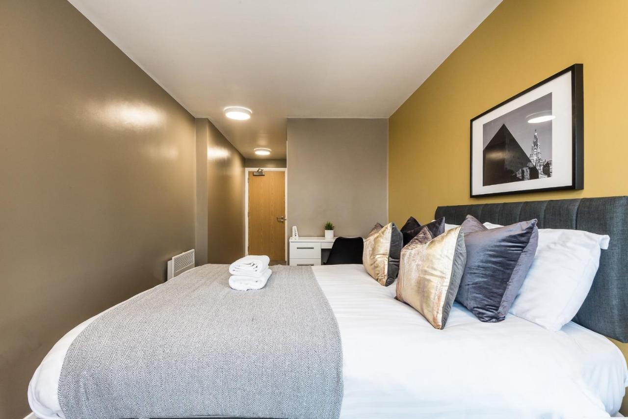 Host Apartments - Spacious 3 Bed Apartment With 3 Ensuites Liverpool Ngoại thất bức ảnh